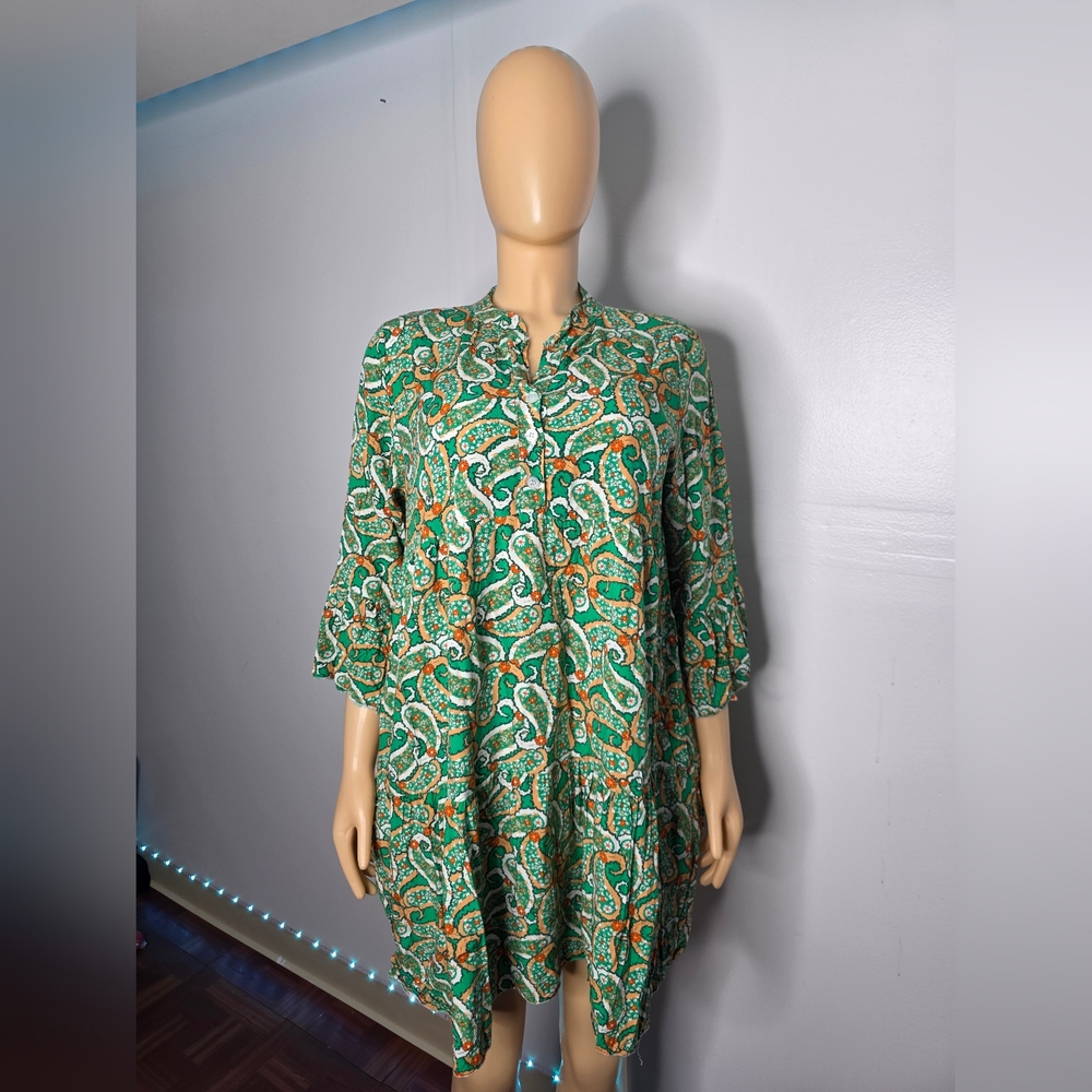 Dream ValleyGreen Paisley V-Neck Dress Size US/2X